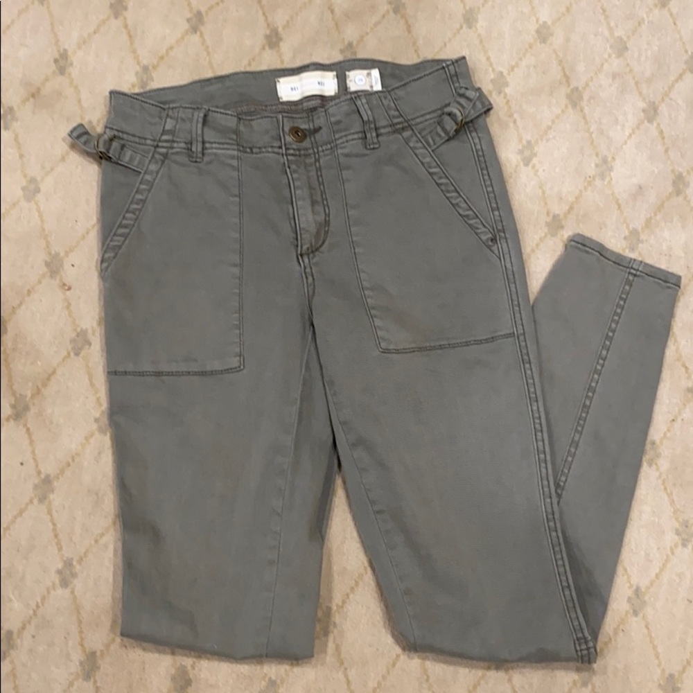 Hei khaki jean pants- NWOT 🌟